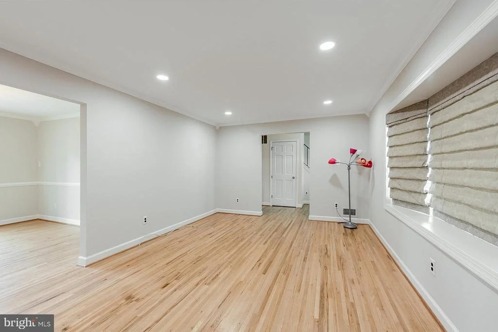 Photo of 6526 GREENVIEW LANE