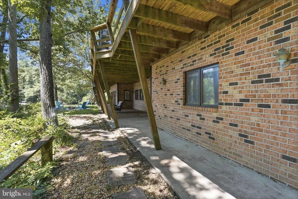 Photo of 750 LEVELGREEN RD.