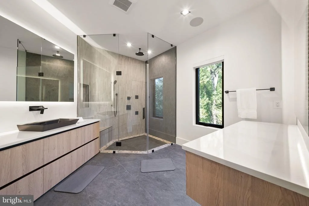 Photo of 3525 GLENBROOK ROAD