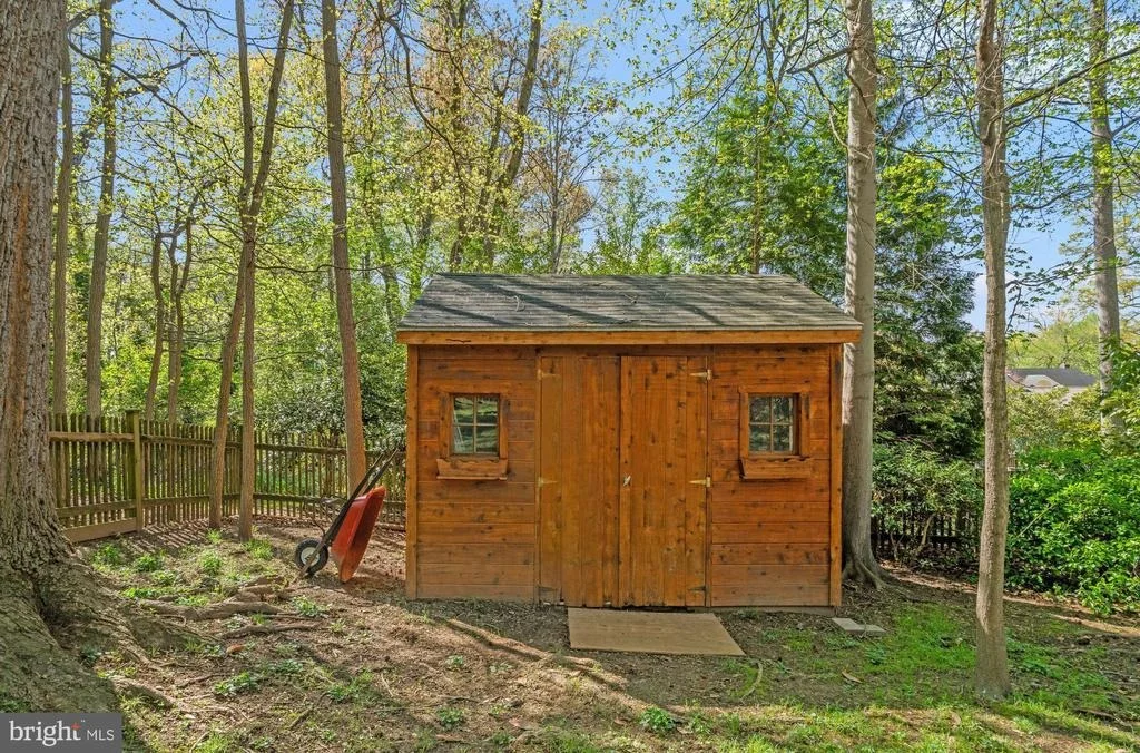 Photo of 9025 CHARLES AUGUSTINE DRIVE