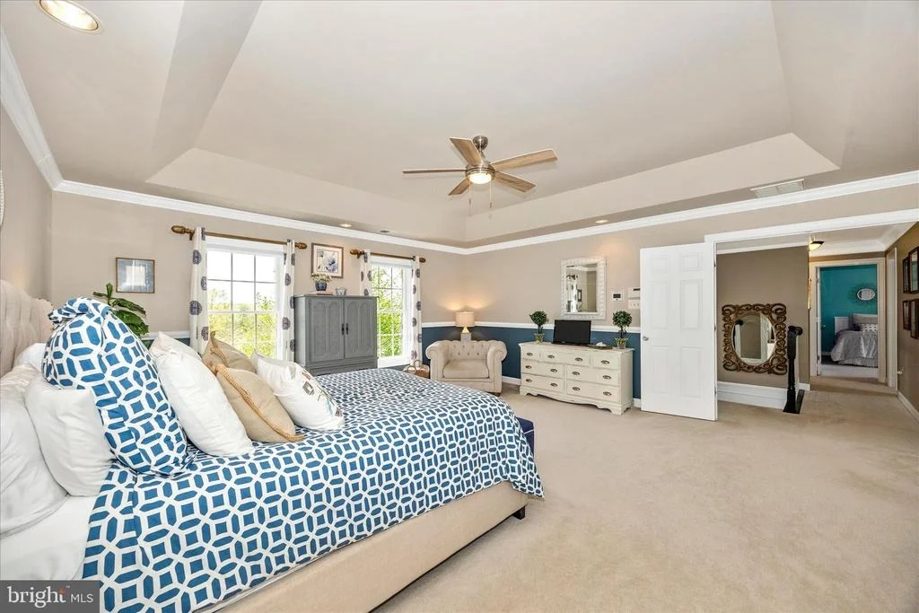 Photo of 6170 CHALLEDON CIRCLE