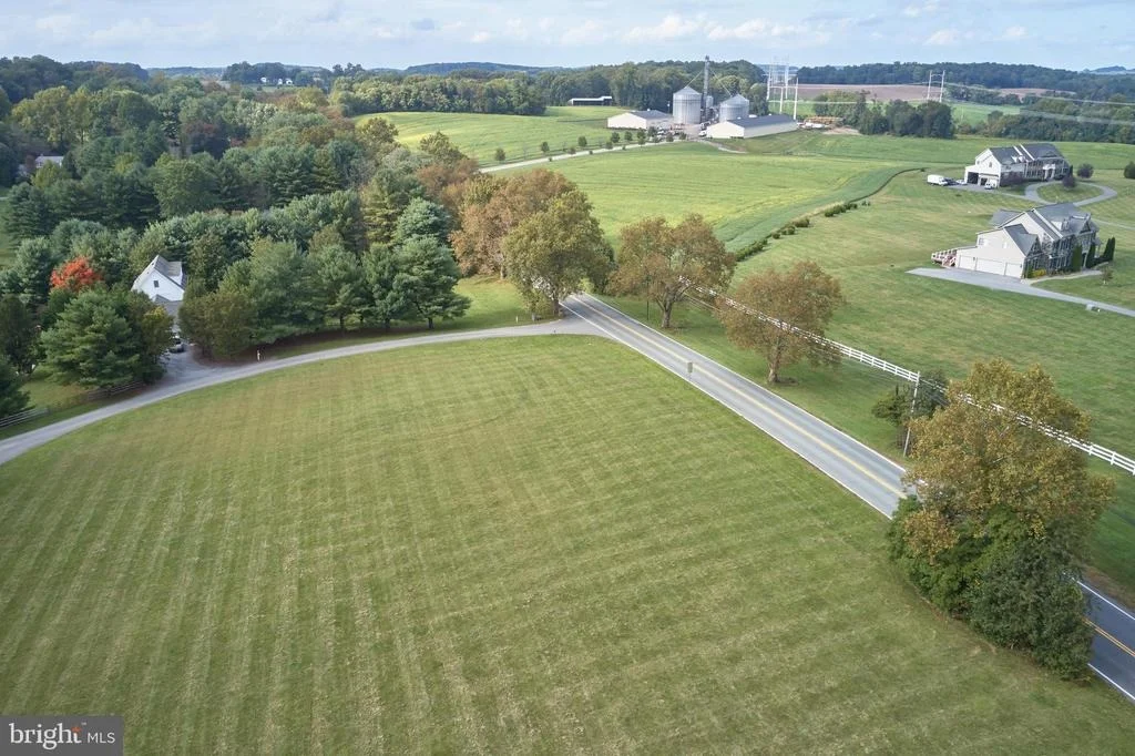 Photo of 7444 DAMASCUS ROAD