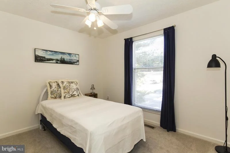 Photo of 10941 HILLTOP LANE
