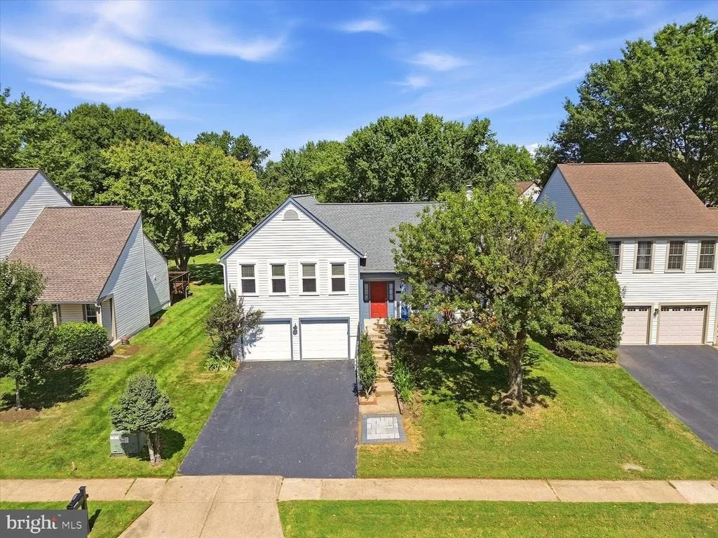 Photo of 13704 SPRINGHAVEN DRIVE