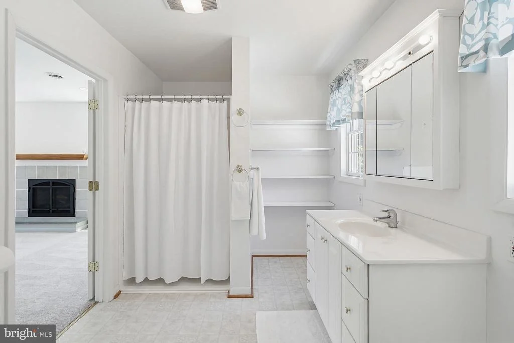 Photo of 504 WATERFORD ROAD
