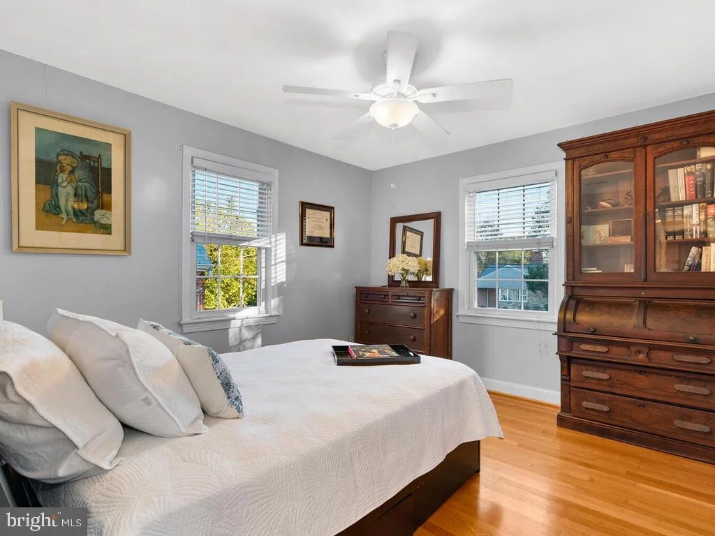 Photo of 409 GRANVILLE DRIVE