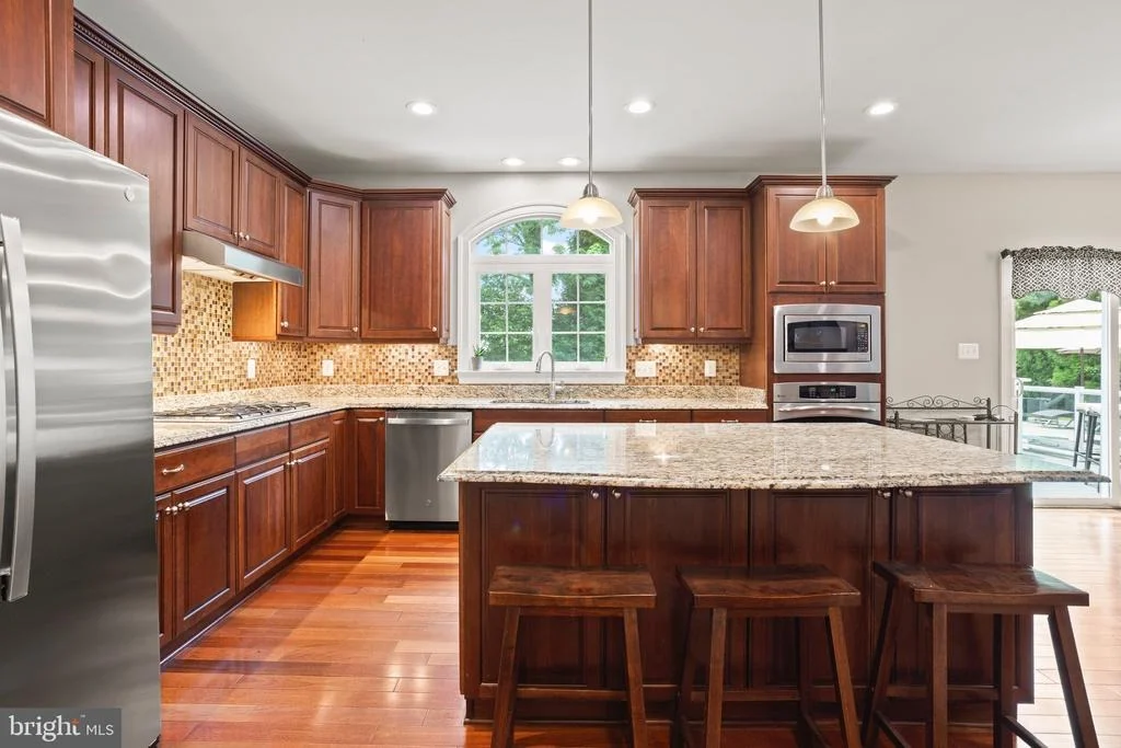 Photo of 3325 COX ROAD