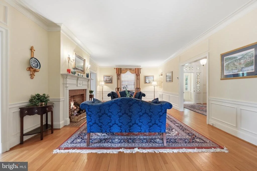 Photo of 310 UPPER COLLEGE TERRACE