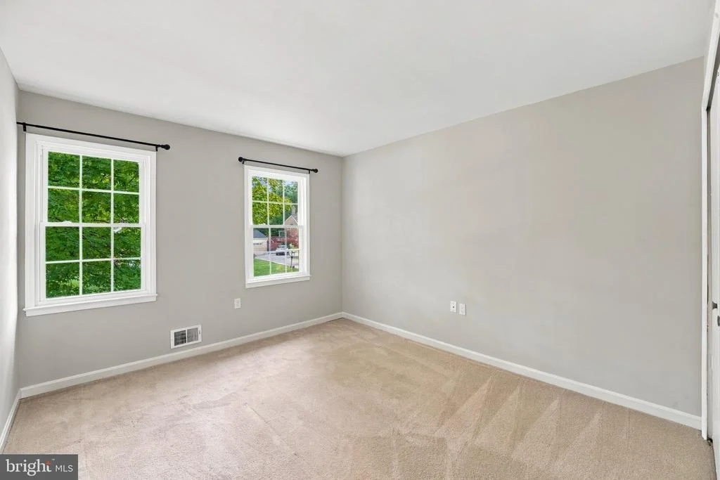 Photo of 16005 WALLINGFORD ROAD