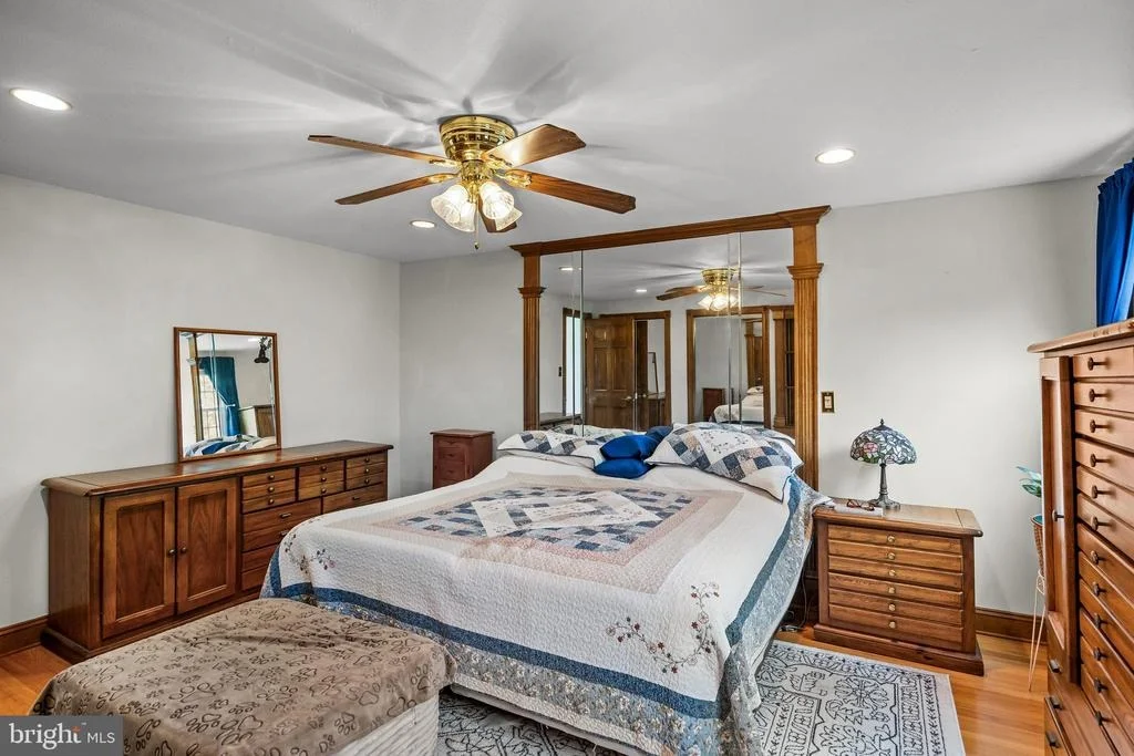 Photo of 52 SUNSET DRIVE