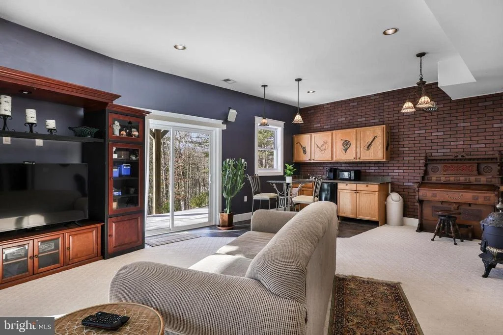 Photo of 167 WILLIAMS LANE