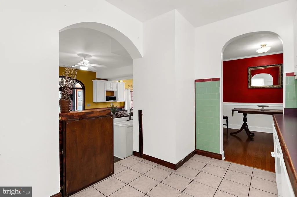Photo of 545 FOREST VIEW ROAD