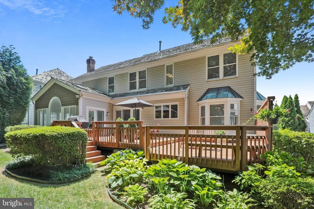 Photo of 17703 GLOBE THEATRE DRIVE