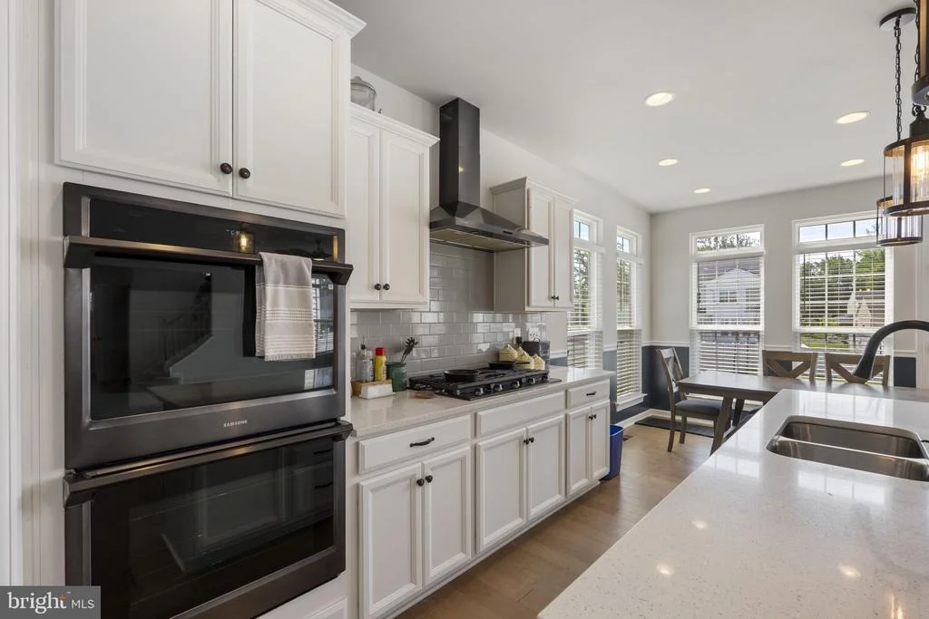 Photo of 5809 MCINTOSH PLACE
