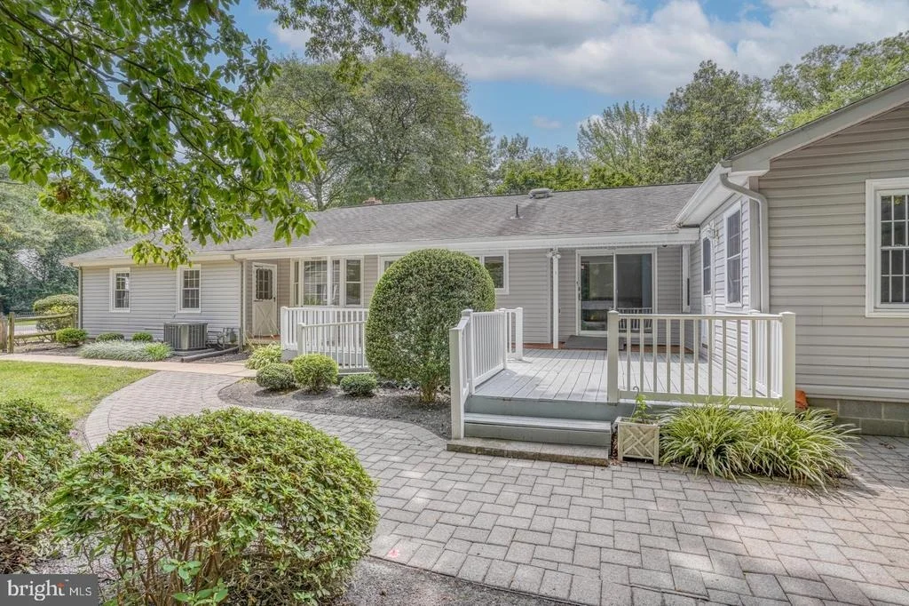 Photo of 5 WINGED FOOT ROAD