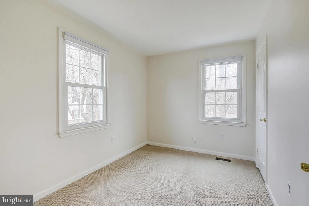 Photo of Unit 31 at 1030 WINDRUSH LANE