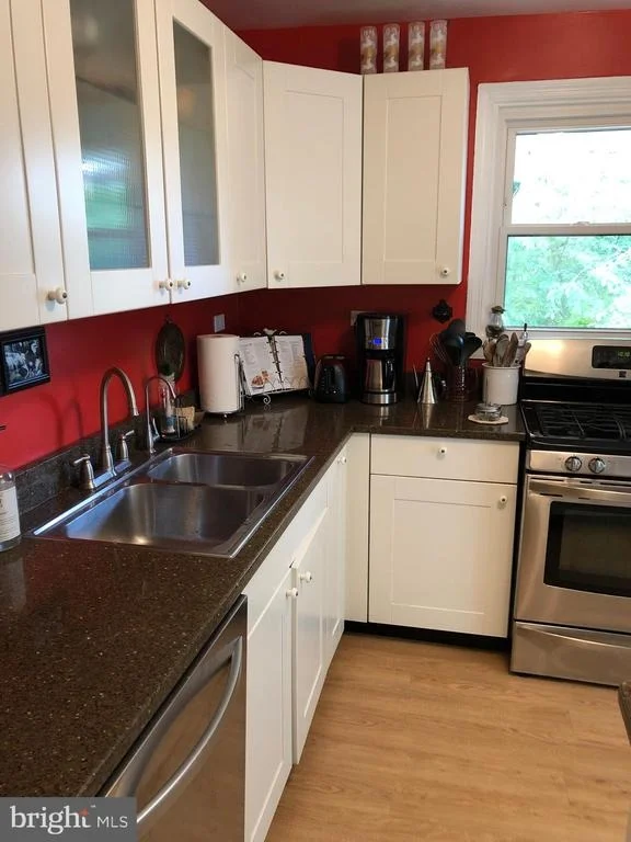 Photo of 2517 MASON STREET