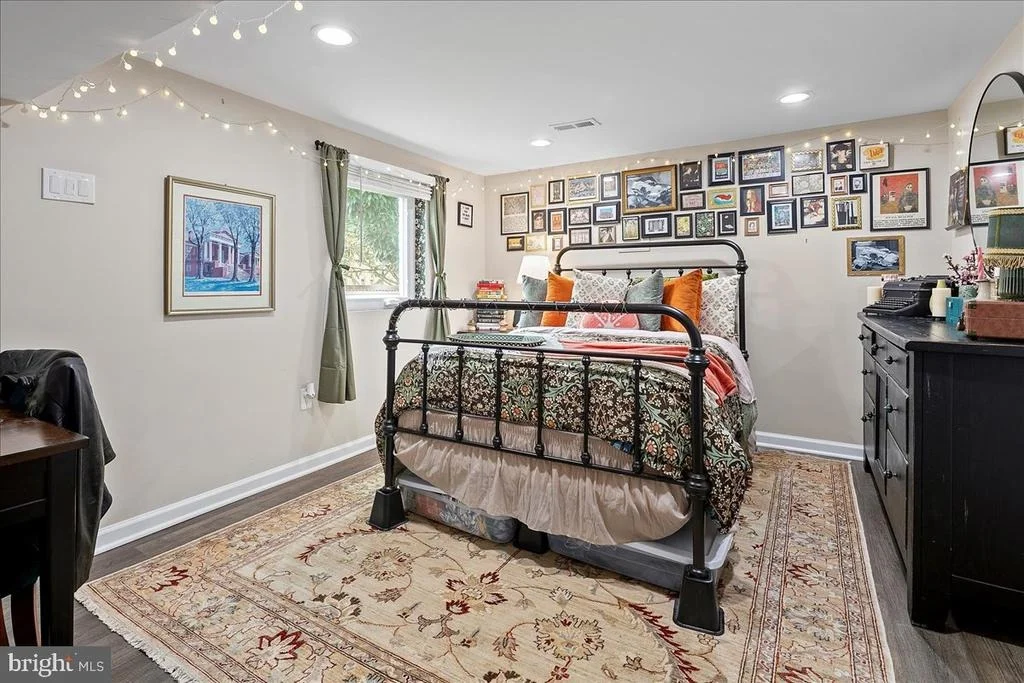 Photo of 4429 NEPTUNE DRIVE