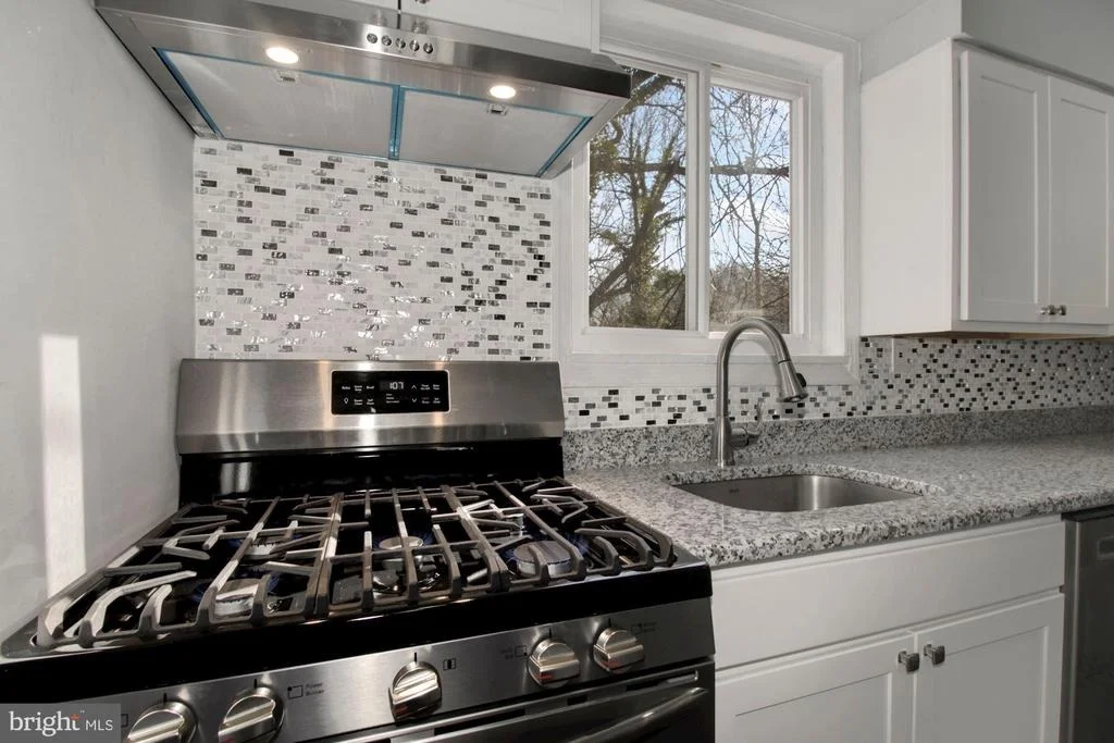 Photo of 4309 FAIRFAX ROAD