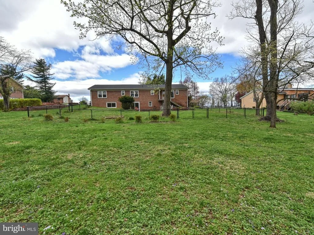 Photo of 6143 LONG BRANCH ROAD