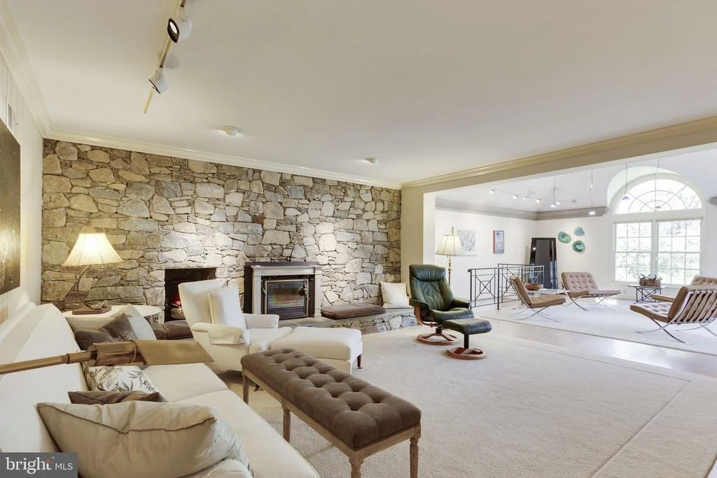 Photo of 7614 TIMBERLY COURT