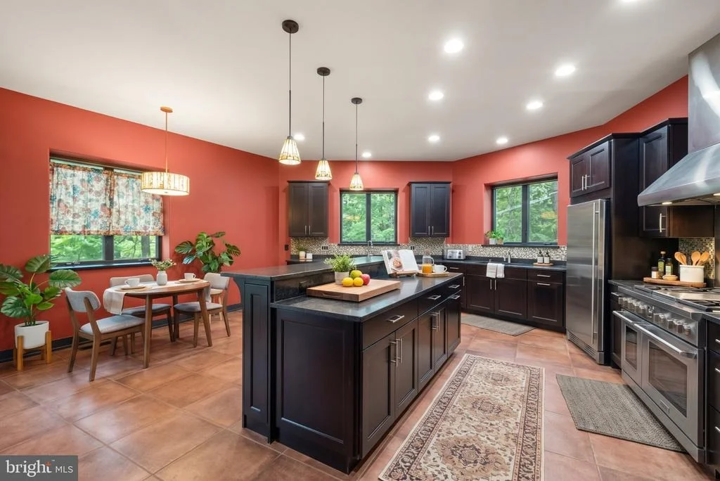 Photo of 8419 OVERLOOK STREET