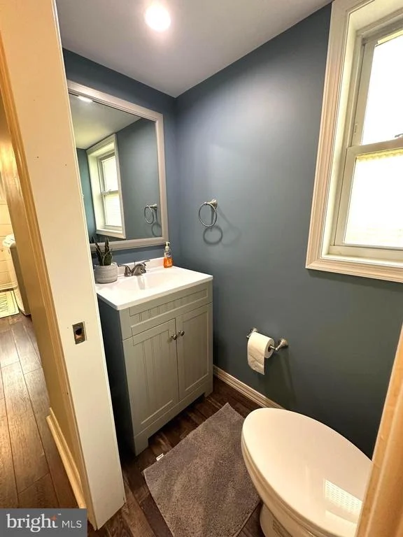 Photo of 6642 BUCKNELL ROAD