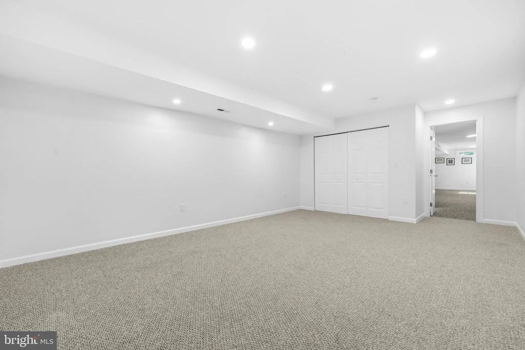 Photo of 21527 FOX FIELD CIRCLE