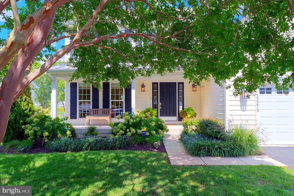 Photo of 33279 HARBOR REACH DRIVE