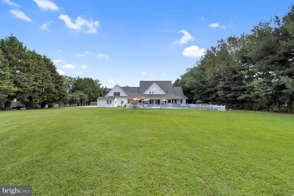 Photo of 16132 HUDSON ROAD