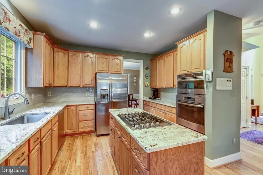Photo of 1833 FOXSTONE DRIVE