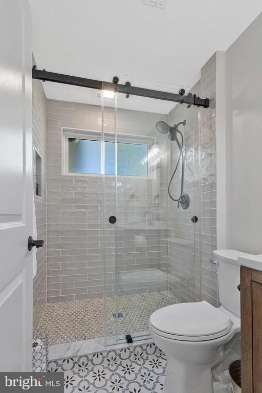 Photo of 1268 HAYES ROAD