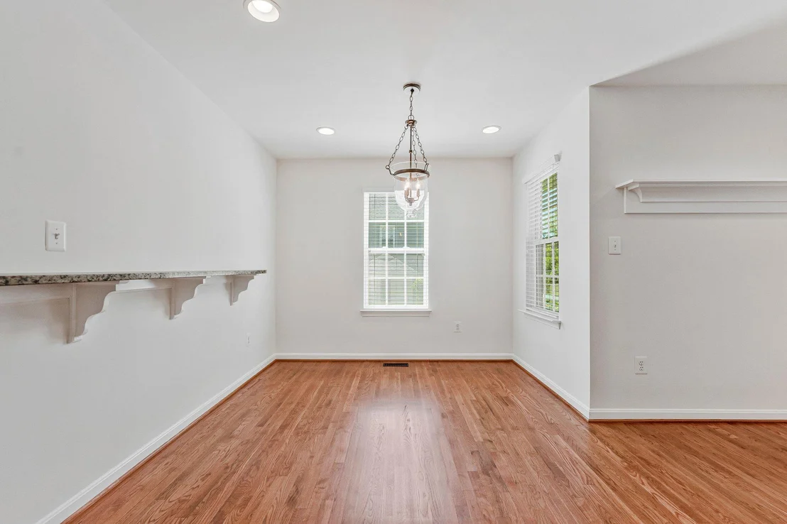 Photo of 3683 BLENHEIM BOULEVARD
