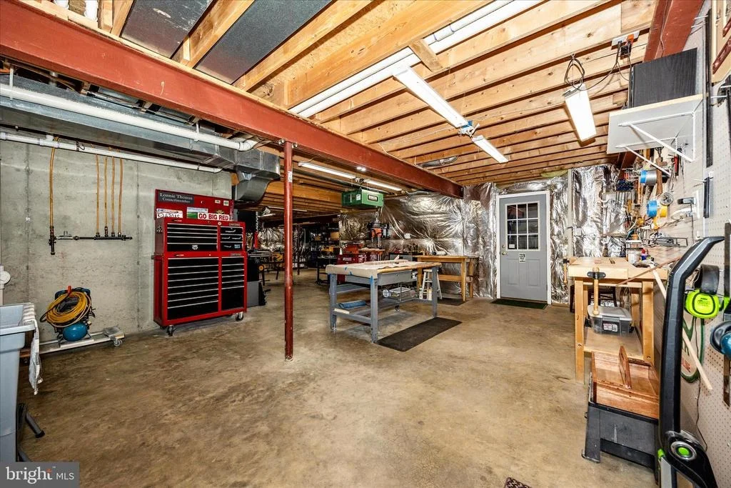 Photo of 2666 BROOK VALLEY ROAD