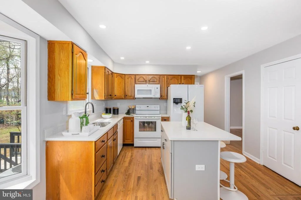 Photo of 525 UPTON ROAD