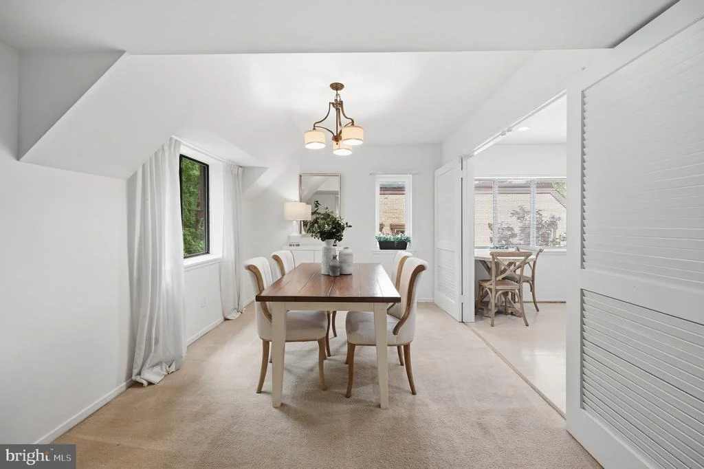 Photo of Unit C at 1659 PARKCREST CIRCLE