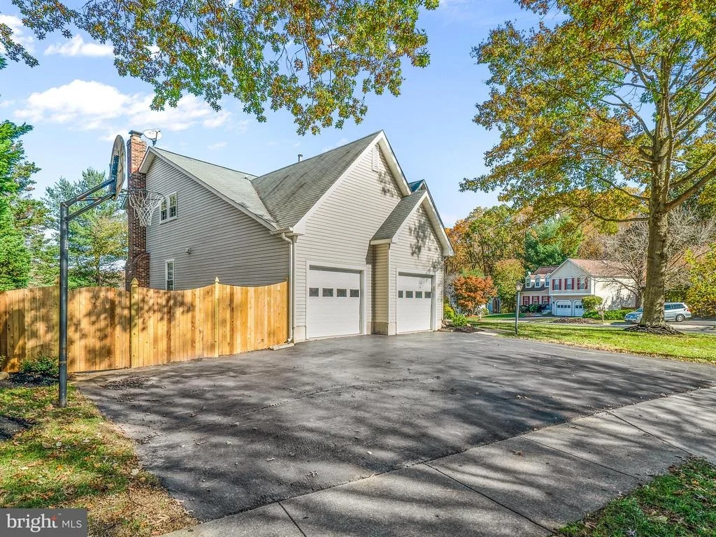 Photo of 14101 SADDLE RIVER DRIVE