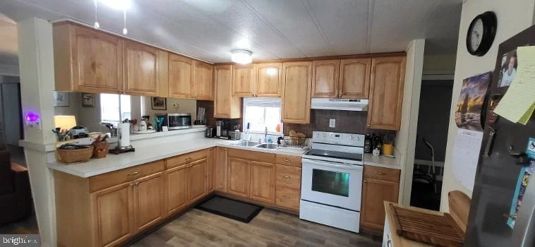 Photo of 107 HEMLOCK DRIVE