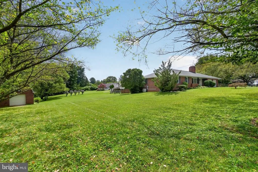 Photo of 2901 FRANCIS DRIVE