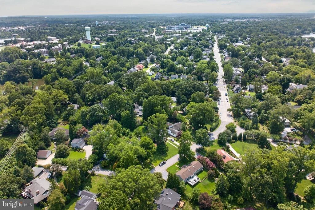Photo of 111 WARDOUR DRIVE