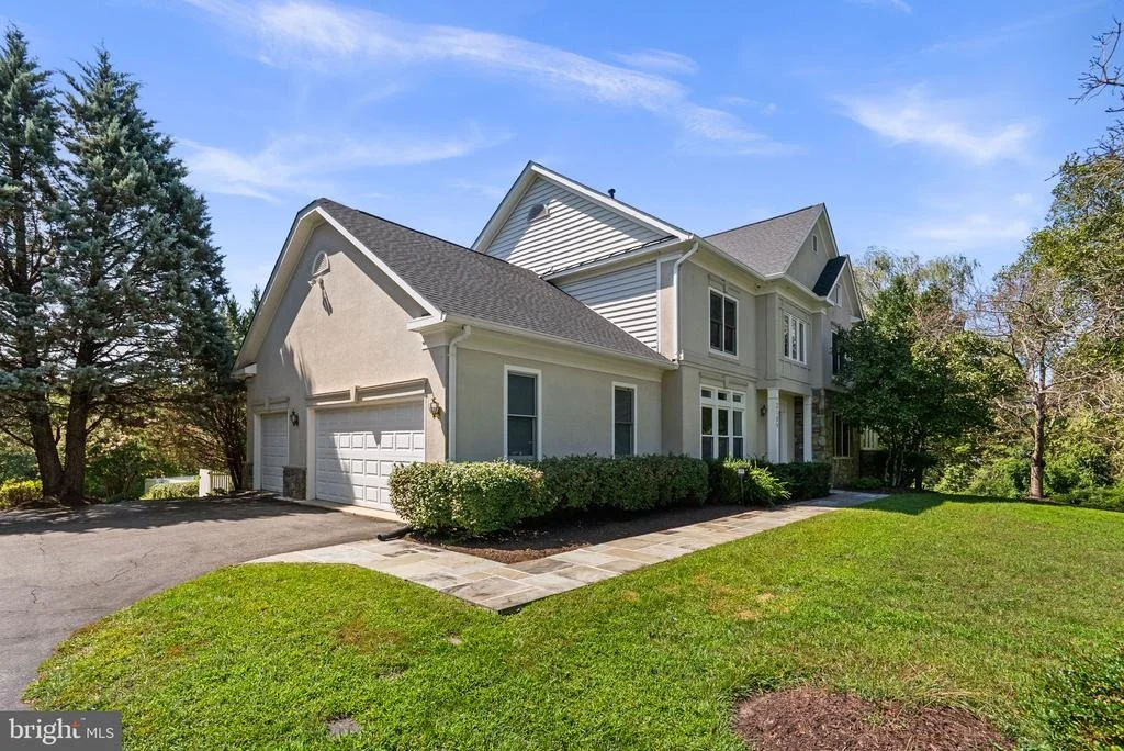 Photo of 2109 LINK ROAD