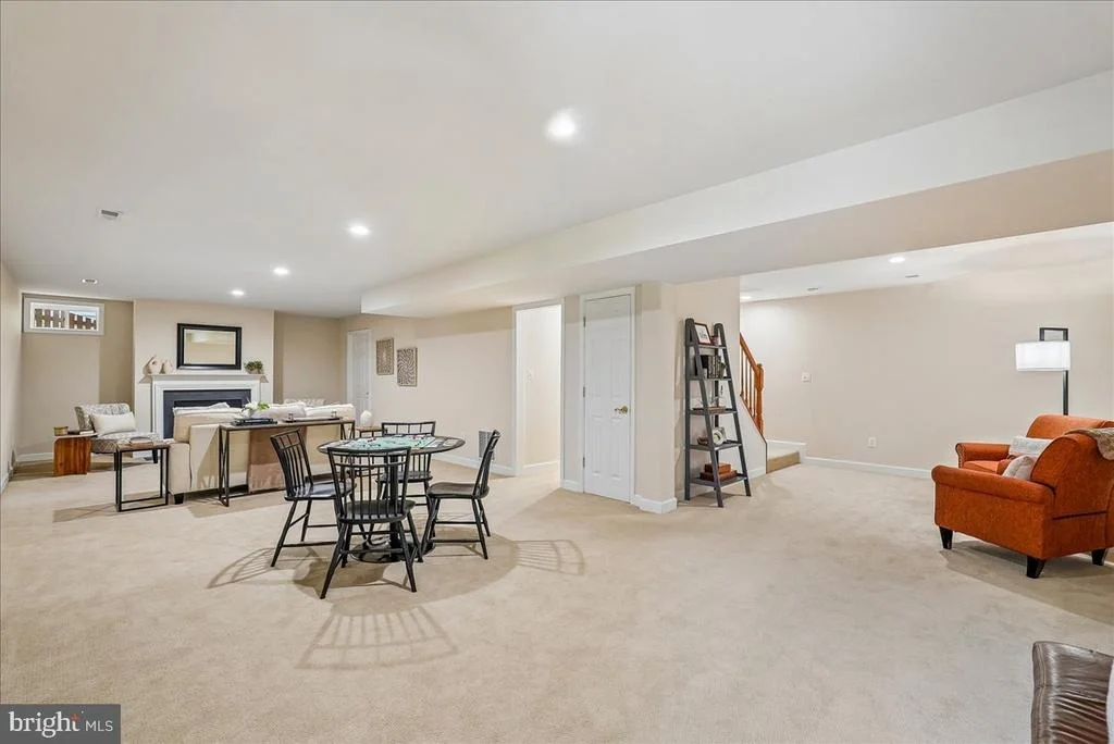 Photo of 6322 HALSEY ROAD