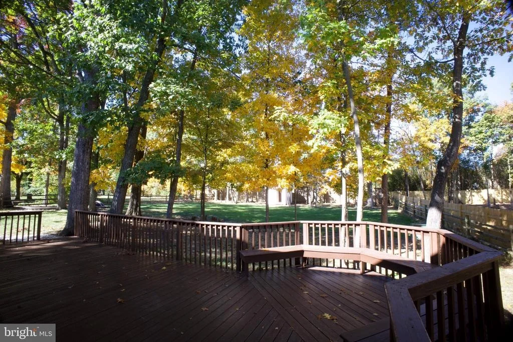 Photo of 2298 ARCHDALE ROAD