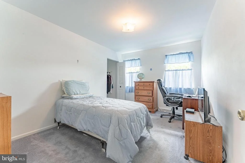 Photo of 1239 UPTON CIRCLE