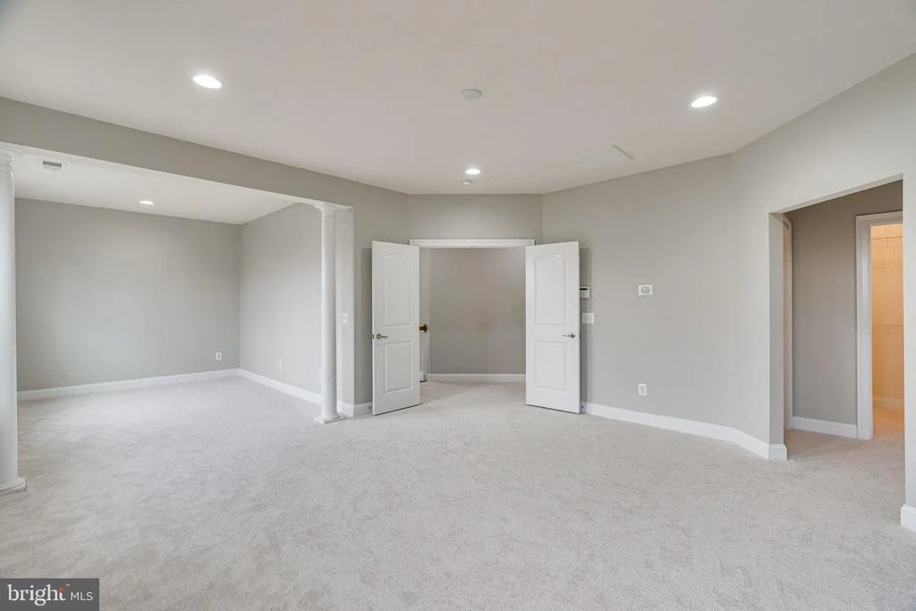Photo of 42695 MACAULEY PLACE
