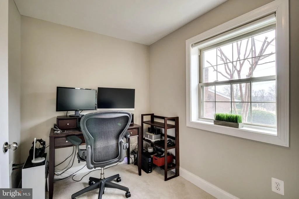 Photo of 919 JUNIPER PLACE