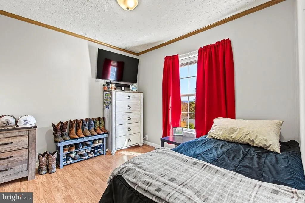 Photo of 111 HIGH VIEW ROAD