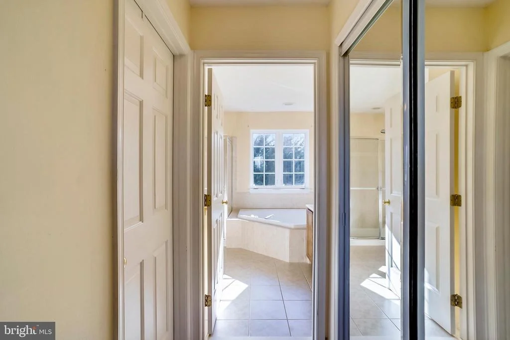 Photo of 2244 CHEROKEE DRIVE