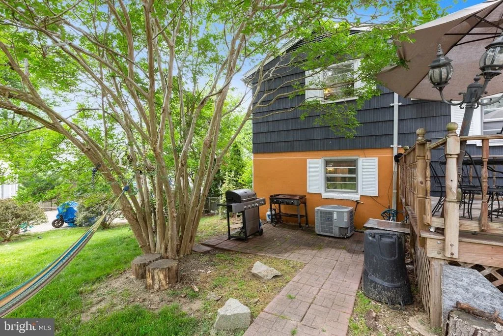 Photo of 2705 HUGHES ROAD