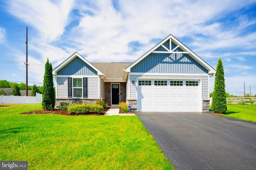 Photo of 28670 HAWTHORNE TRAIL